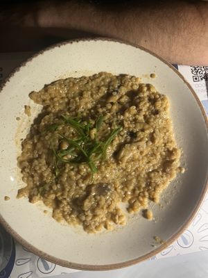   at Markakis Restaurant - Piso Livadi Paros in Paros