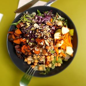 Earth Bowl at Vedans in Bayreuth