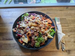 Earth Bowl at Vedans in Bayreuth