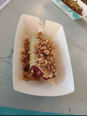  at Anjuna Ice Pops in Balatonfuered