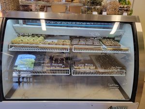 Desserts at Linden Organic in Gilbert