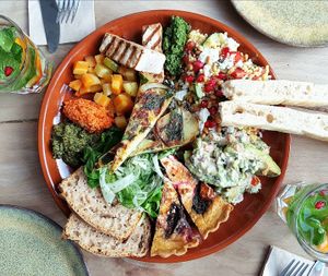 colourful and fresh spring plate at SESAM in Zutphen