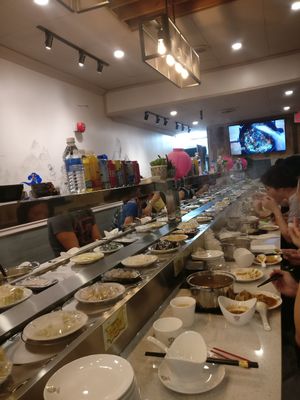 A full restaurant by the time we left at Surely Up Vegetarian Hotpot in Richmond Hill