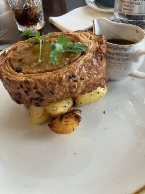 Wellington (platter of veg centre with it)  at The Old Farmhouse in Darlington