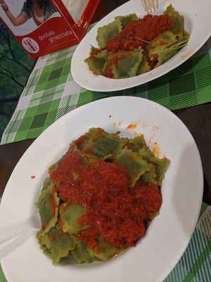 Spinach ravioli at Pastificio Artigianale di Canneto in Genoa