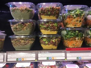 Vegan salads at LYS - EXKi - T1 in Colombier-saugnieu