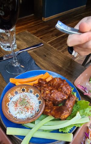 Chik'n Wings at Om Sabor in San Francisco