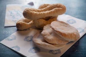 Pita bread and sesame bagel at Aesop's in Bangkok