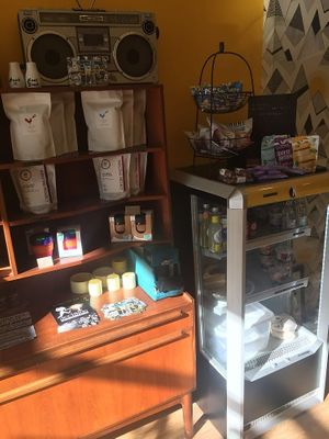 grab and go food and local coffee and tea at Kangus Coffee in Kirkcaldy