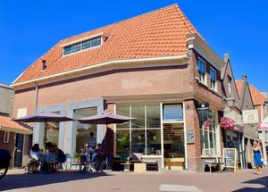 Terrace Het Koffielokaal at Het Koffielokaal in Hoorn