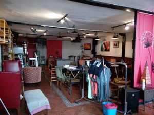 Cleaning on holydays at Mikelazulo in Errenteria