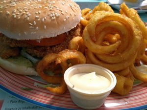 Cajun burger at Miss PeppeR in Frechen