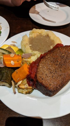 meatloaf 😻😻😻 ahhhh so good at Ethos Vegan Kitchen in Winter Park