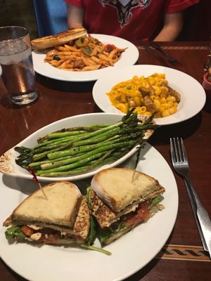 Chickun bruschetta sandwich, mac n peas n cheese, Italian rustic pasta  at Ethos Vegan Kitchen in Winter Park