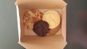 Vegan cookies to go! Flavors include snikerdoodle, double chocolate chip, orange vanilla & gingersnap at Ethos Vegan Kitchen in Winter Park