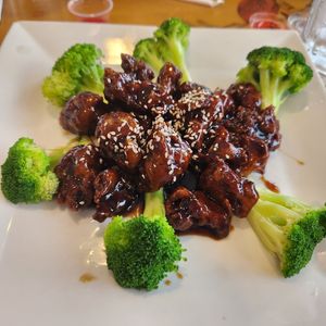 Sesame chicken at Hunan Village in Houston