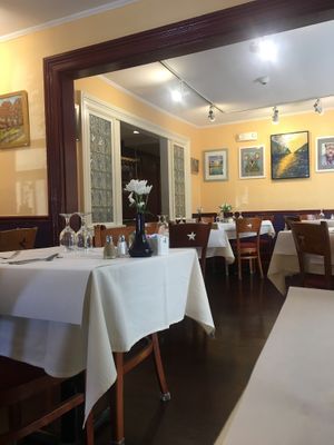 Cute Atmosphere at Cafe Metro in Denville