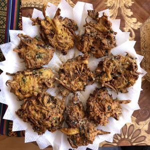 Pakoras at Lamayuru Restaurant in Leh