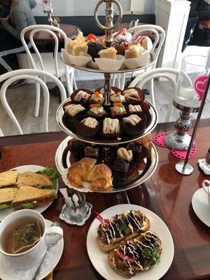 Tea for 4 at Vegan Danish Bakery in Toronto