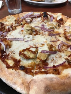 Vegan bbq chik’in pizza at Bodacious Bakehouse in Virginia Beach