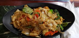 Vegan drunken noodles at KB's Thai Hut in Sacramento