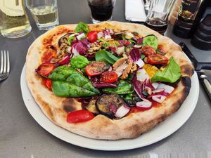 Pizza semi e ceci at Molino Pizzeria Ristorante in Uster