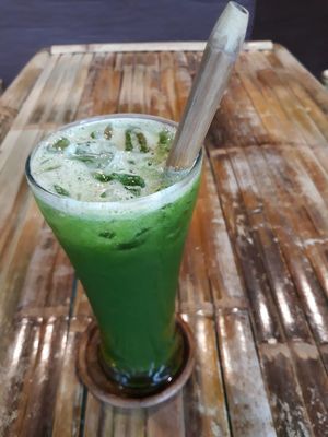 Green juice for your myorning refresh  at Taste From Heaven in Koh Phangan