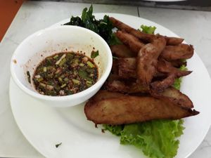 Fried vegan chicken at Taste From Heaven in Koh Phangan
