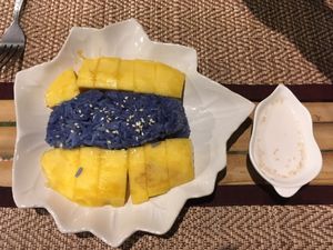 Dessert: Mango sticky rice at Taste From Heaven in Koh Phangan