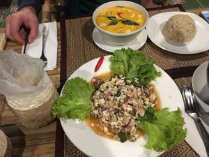 Pumpkin curry and mushroom larb (that one is more of an appetizer really) at Taste From Heaven in Koh Phangan