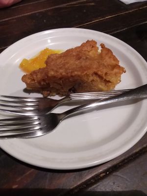 Vegan cake at Otis in Hiroshima