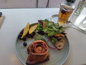 Vegan breakfast at Appeltje Eitje - Centre in The Hague