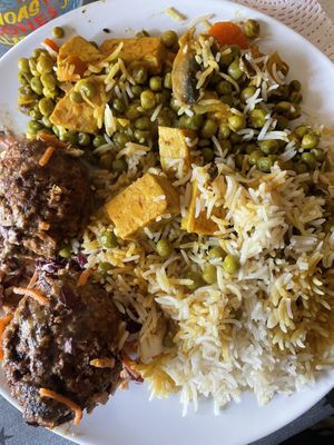 Bunyols and curry  at L'Hortet in Barcelona