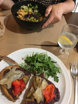 Toast with escalivada  at L'Hortet in Barcelona