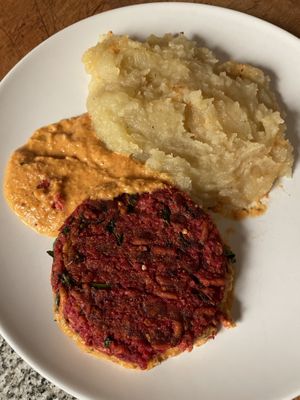 Bedroot burger  at L'Hortet in Barcelona
