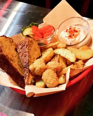 Powtatoe, Gyðja Cheese Balls and Wedges with Veganæs sauce. at Veganaes in Reykjavik