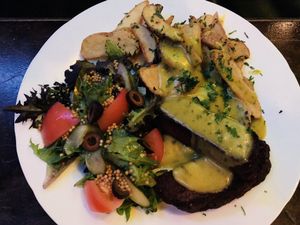 Vegan steak with potatoe wedges! Really good! :-) at Veganaes in Reykjavik