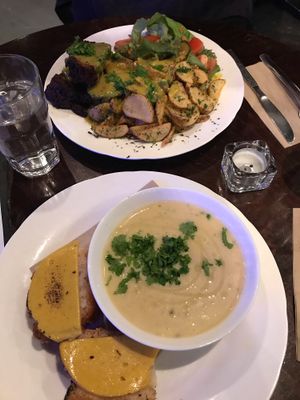 Seitan steak & potato and leek soup with bread and cheese.  at Veganaes in Reykjavik