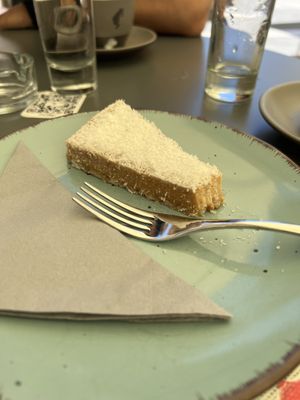 Raw vegan cake   at Mestna Kavarna in Piran