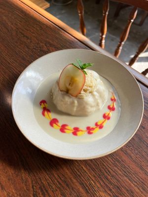 APPLE CINNAMON CURRY (〜12/5) at Vegan Cafe PQ's in Tokyo