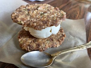 Ice cream sandwich with vanilla ice cream  at Vegan Cafe PQ's in Tokyo