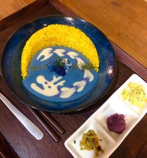 Blue dragon curry at Vegan Cafe PQ's in Tokyo