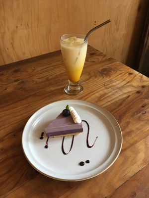 Blueberry cheese cake and turmeric latte  at Vegan Cafe PQ's in Tokyo