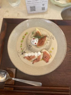 Fig curry  at Vegan Cafe PQ's in Tokyo