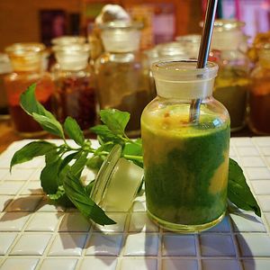 スムージー at Vegan Cafe PQ's in Tokyo