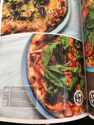 vegan pizza at Raffy Bar and Gelato in Plovdiv