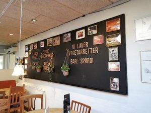 "We make veggie dishes. Just ask!" at Café Fru Dax in Romo