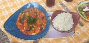 Vegan bean stew with rice at Gamsjaga in Salzburg