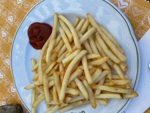 chips (huge portion!) at Gamsjaga in Salzburg