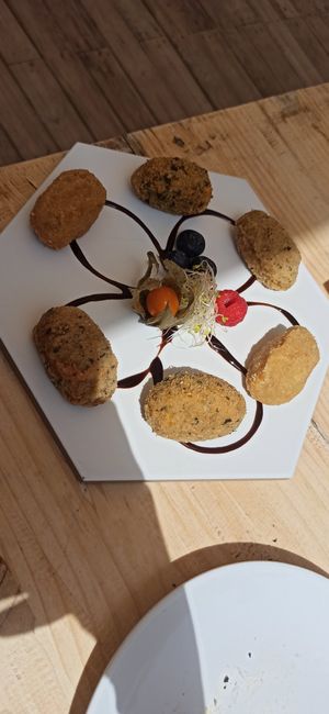Mushroom, cheese and artichoke croquetas at Cor de Carxofa in Benicarlo